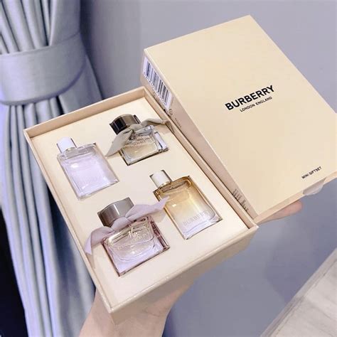 Nước hoa my burberry miniature collection tách sét – Eau de 